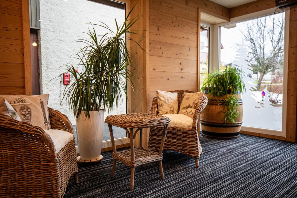 Logis Le Vernay hotel pied des pistes 19