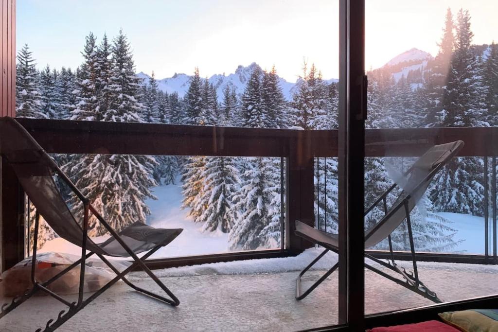 Luxury apartment near the slopes in Courchevel appartement pied des pistes 11