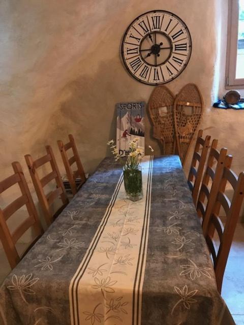 MAISON CARAIL Nevache 14 personnes gite pied des pistes 5