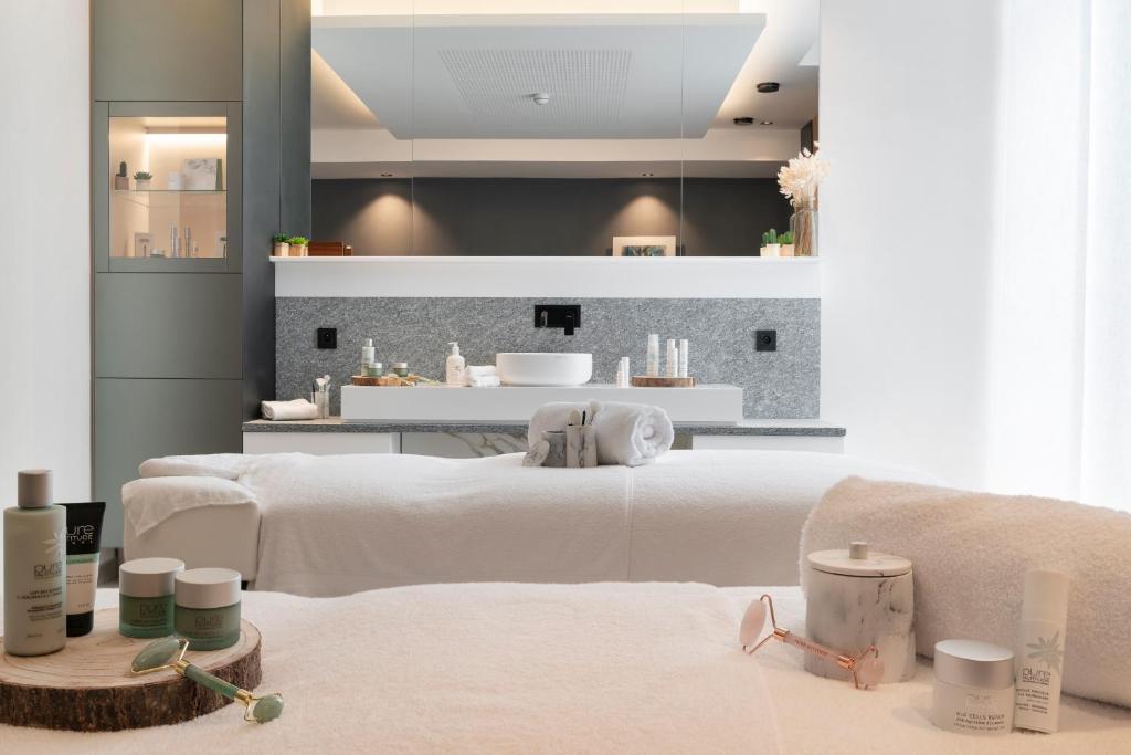 MGM Hotels Residences Hotel Alhena hotel pied des pistes 10