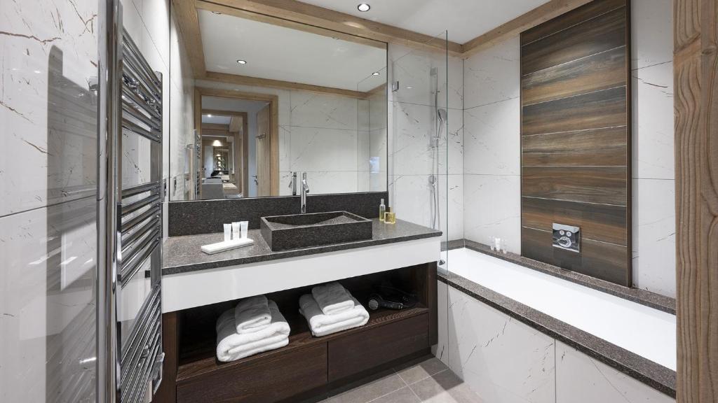 MGM Hotels Residences Residence Alpen Lodge hotel pied des pistes 7