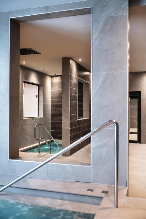 MGM Hotels Residences Residence Le Hameau de lOurs hotel pied des pistes 11