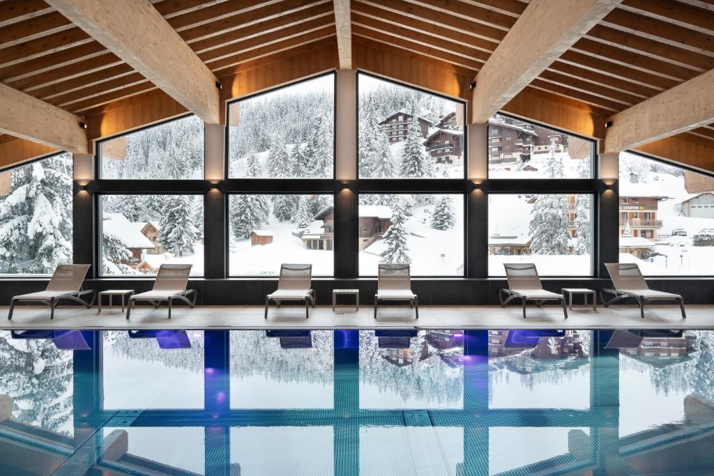 MGM Hotels Residences Residence Le Hameau de lOurs hotel pied des pistes