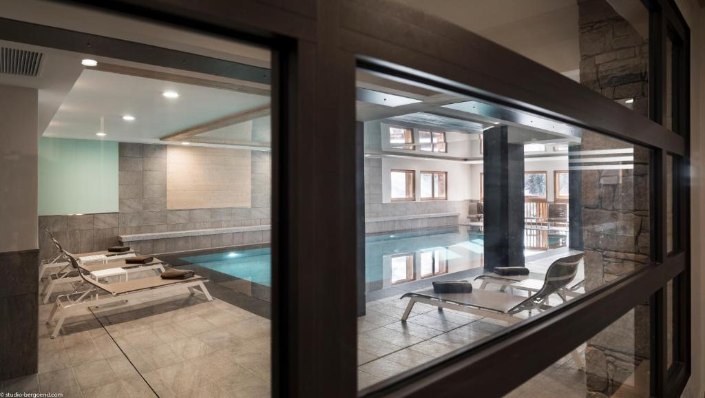 MGM Hotels Residences Residence Le Roc Des Tours hotel pied des pistes 1