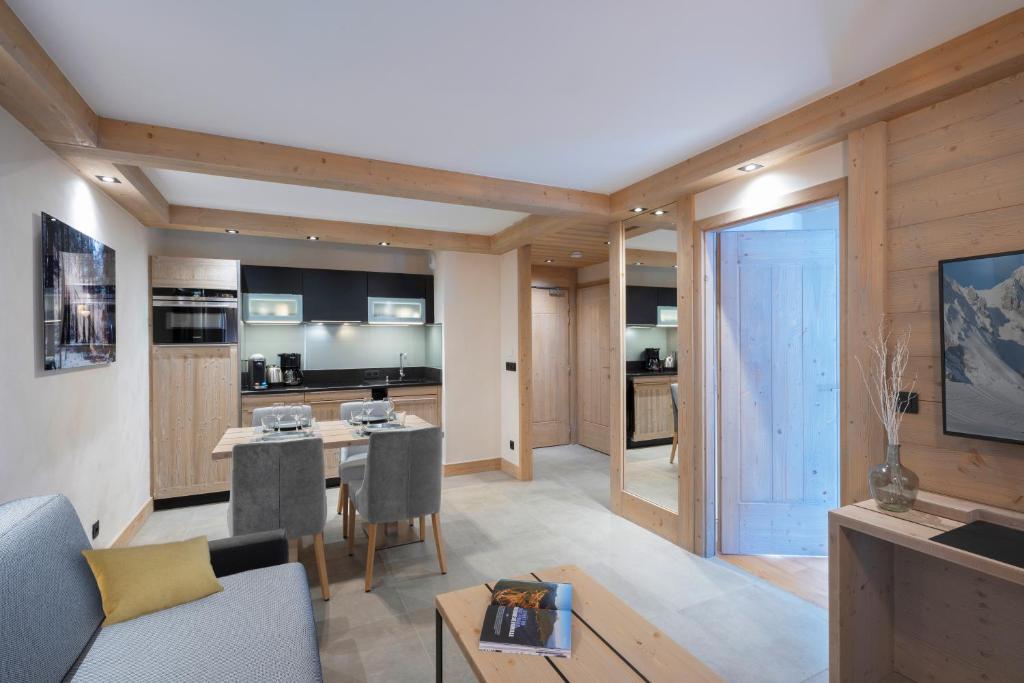MGM Hotels Residences Residence Le Roc Des Tours hotel pied des pistes 15