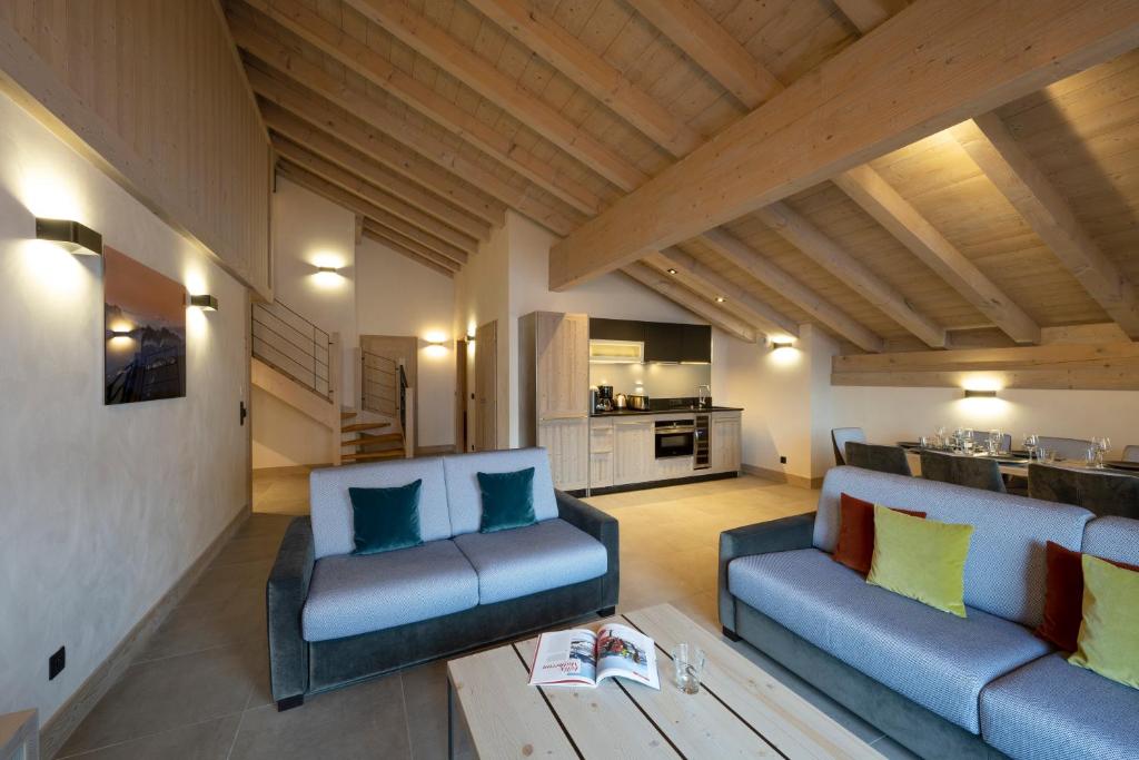 MGM Hotels Residences Residence Le Roc Des Tours hotel pied des pistes 17