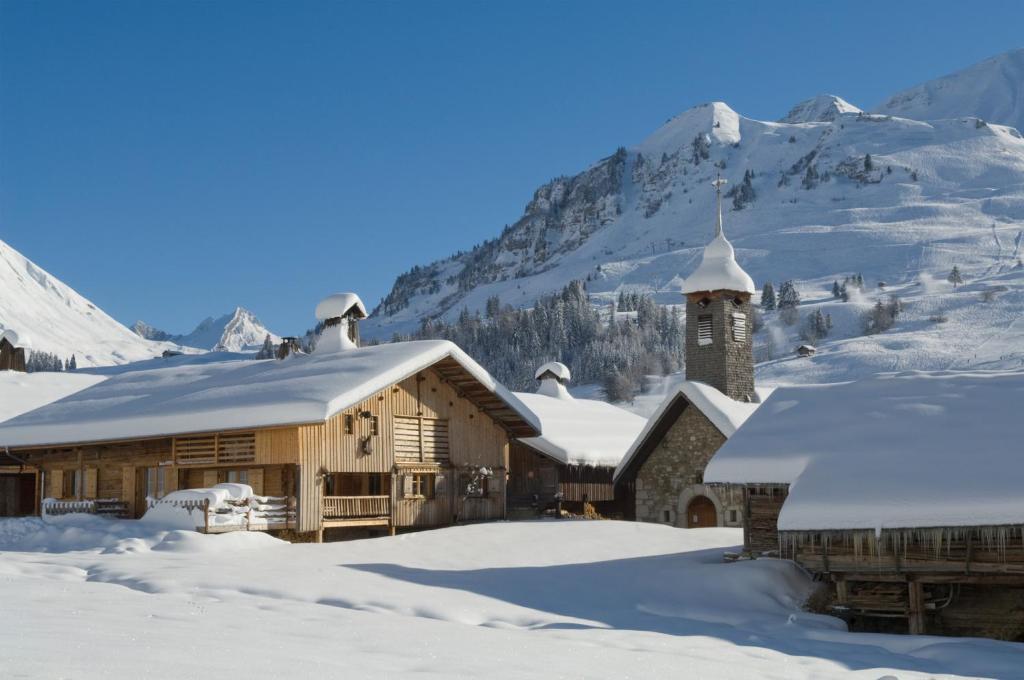 MGM Hotels Residences Residence Le Roc Des Tours hotel pied des pistes 6