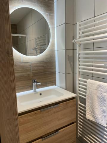 Magnifique chalet sur les pistes le Paradis cest la appartement pied des pistes 2