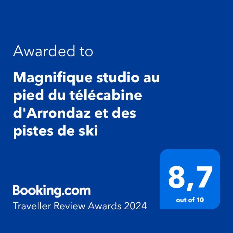 Magnifique studio au pied du telecabine dArrondaz et des pistes de ski appartement pied des pistes 8
