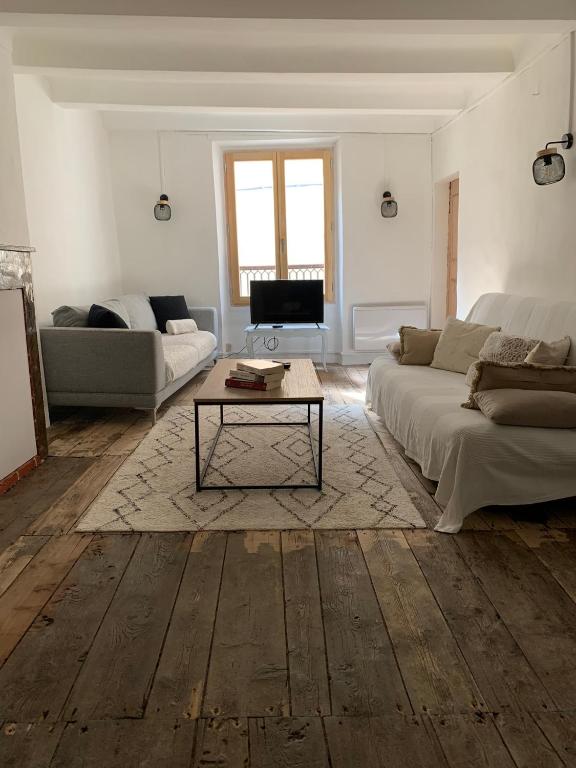Maison familiale des remparts gite pied des pistes 4