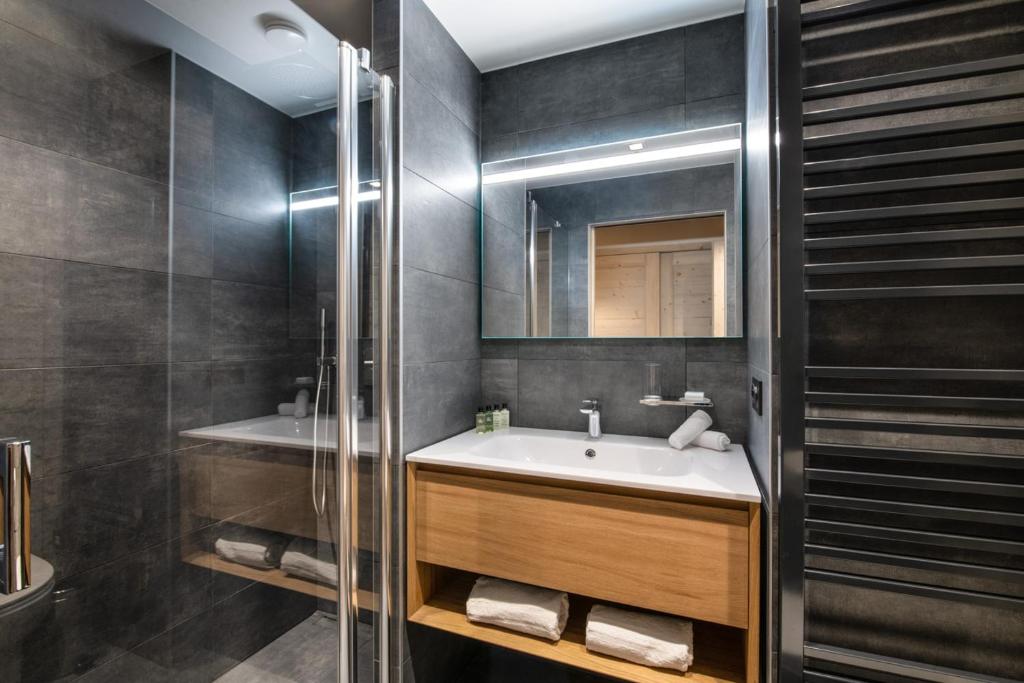 Manali Lodge by Alpine Resorts appartement pied des pistes 15