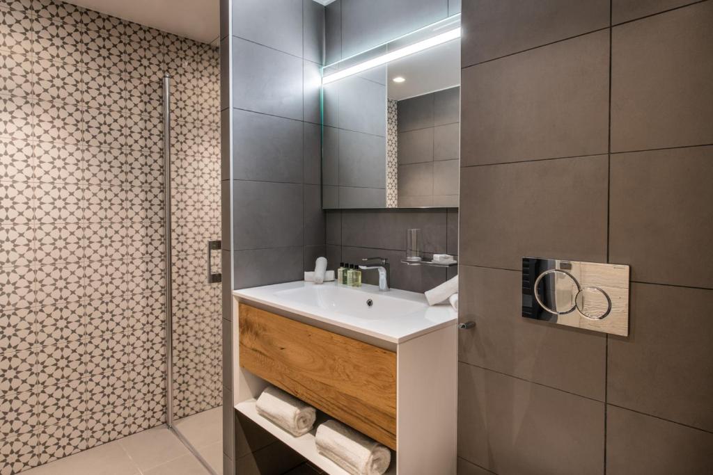Manali Lodge by Alpine Resorts appartement pied des pistes 18