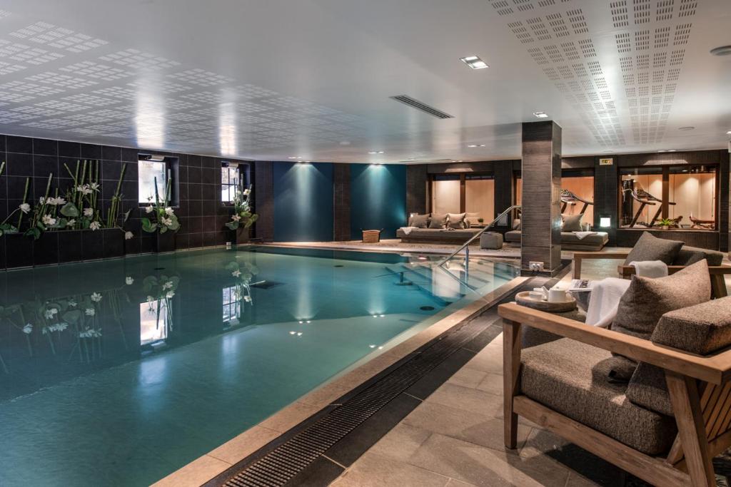 Manali Lodge by Alpine Resorts hotel pied des pistes