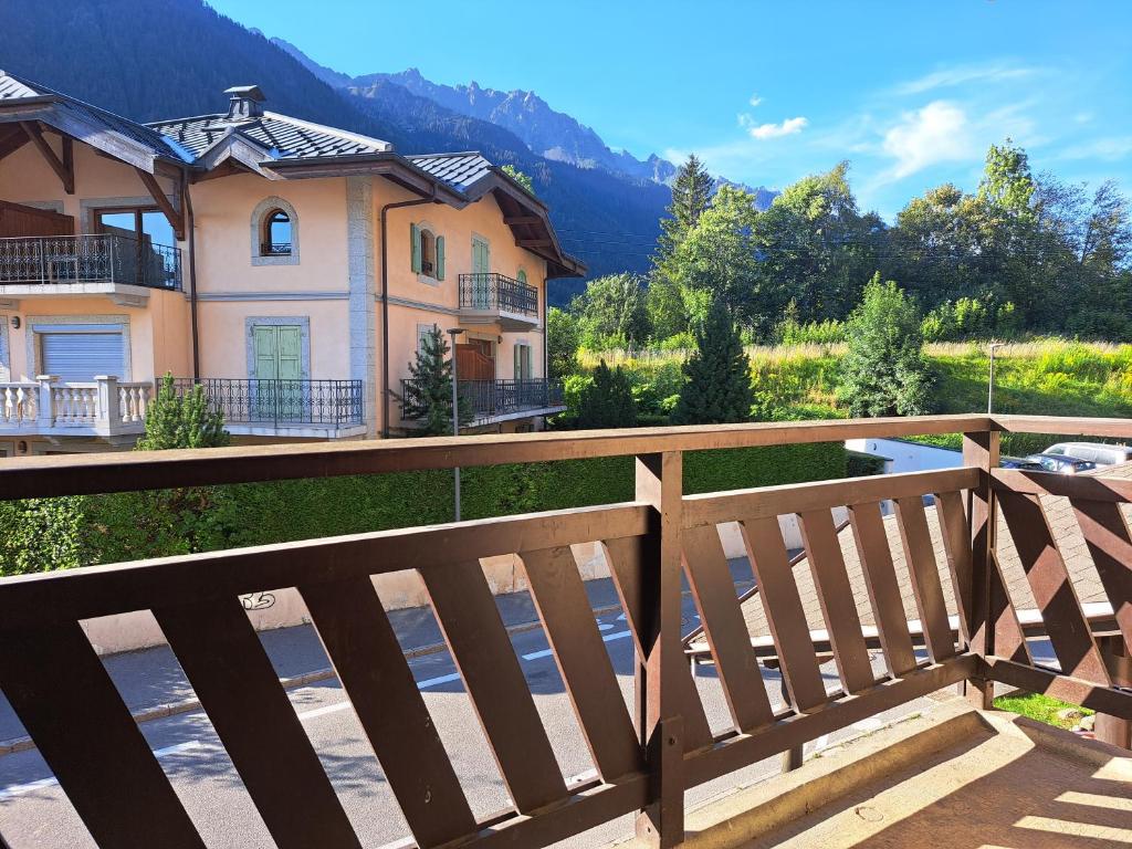 Meilleur emplacement hypercentre avec parking privatif souterrain appartement pied des pistes 10