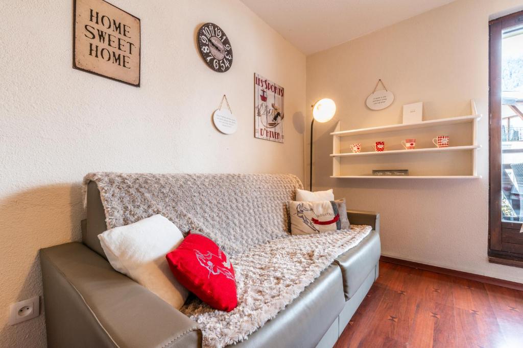 Meilleur emplacement hypercentre avec parking privatif souterrain appartement pied des pistes 14