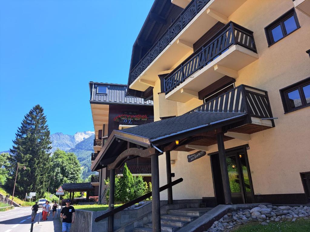 Meilleur emplacement hypercentre avec parking privatif souterrain appartement pied des pistes 17