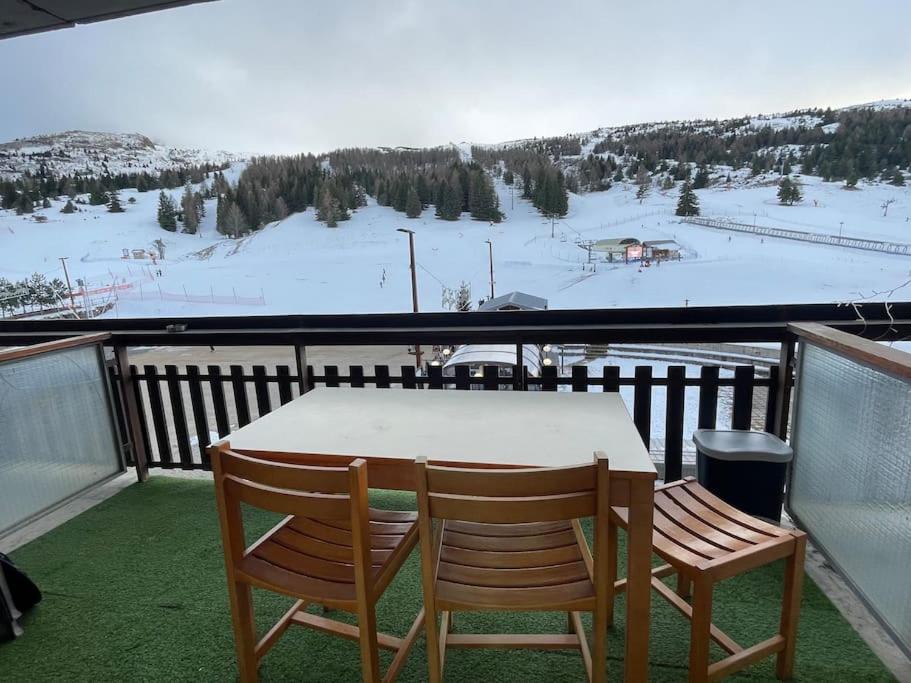 Moment magique aux pieds des pistes a Superdevoluy appartement pied des pistes 5