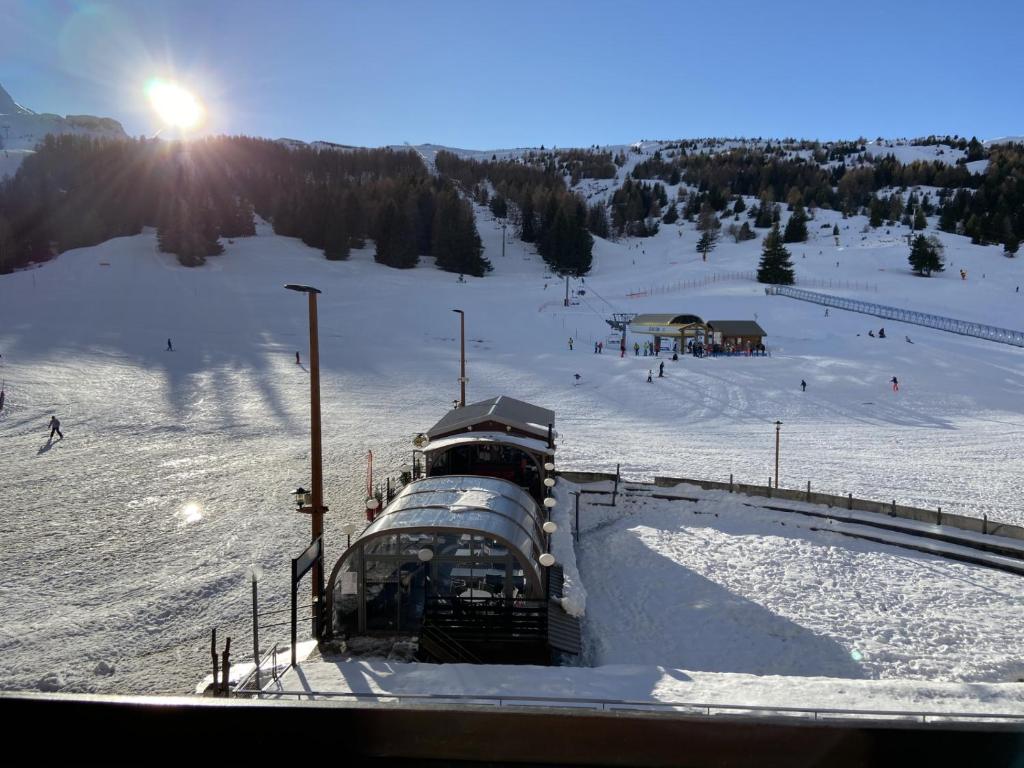 Moment magique aux pieds des pistes a Superdevoluy appartement pied des pistes 8