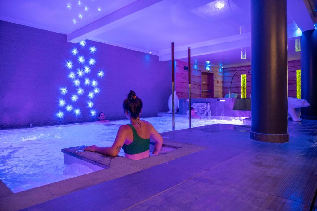 Montana Chalet Hotel Spa hotel pied des pistes 5