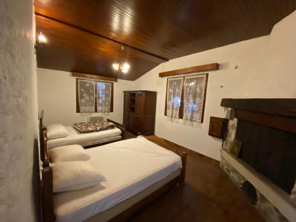 NOUVEAU Maison de la place gite pied des pistes 1