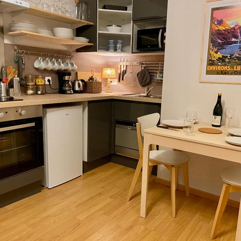Newly Renovated Ground Floor Apartment close to Thermes appartement pied des pistes 1