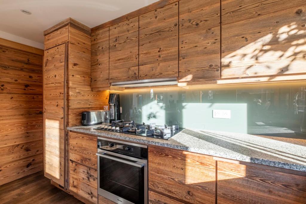 Nice And Spacious Apt In Chamonix Mont Blanc chalet pied des pistes 11