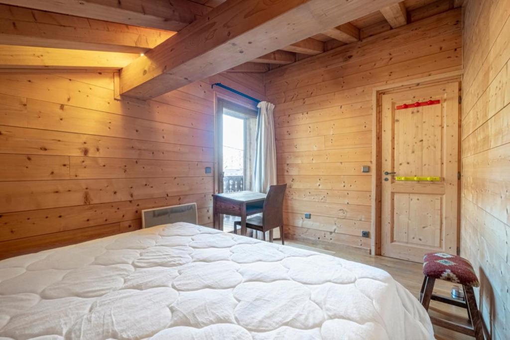 Nice And Spacious Apt In Chamonix Mont Blanc chalet pied des pistes 16