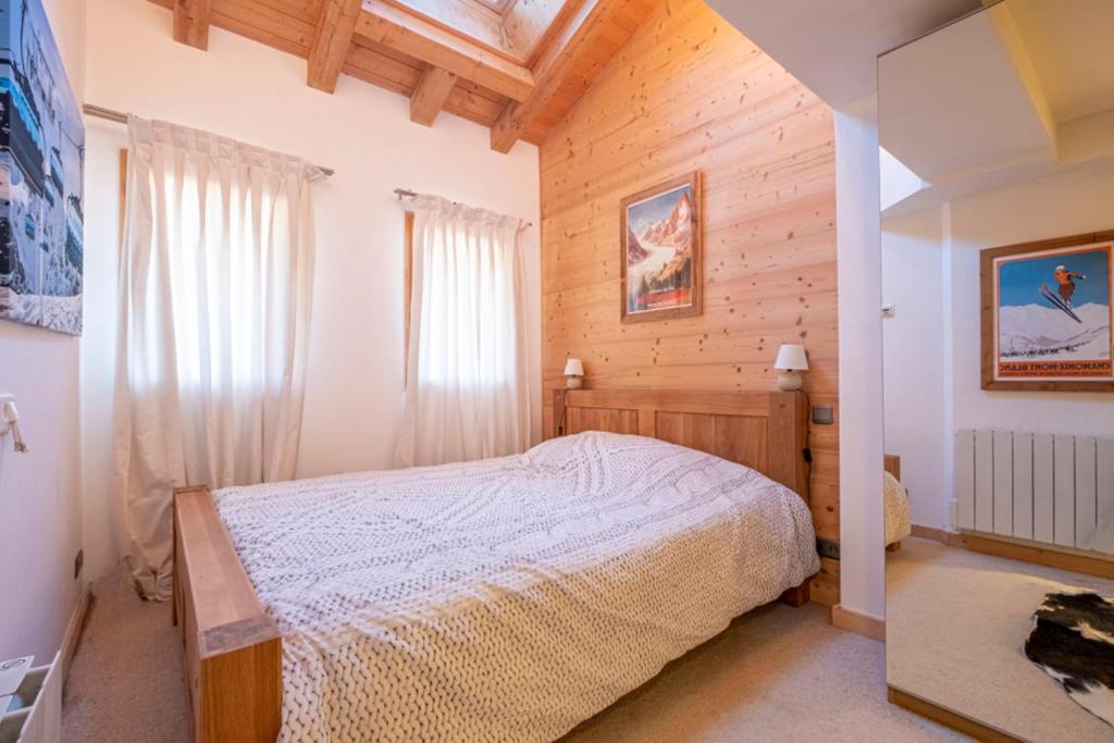 Nice And Spacious Apt In Chamonix Mont Blanc chalet pied des pistes 19
