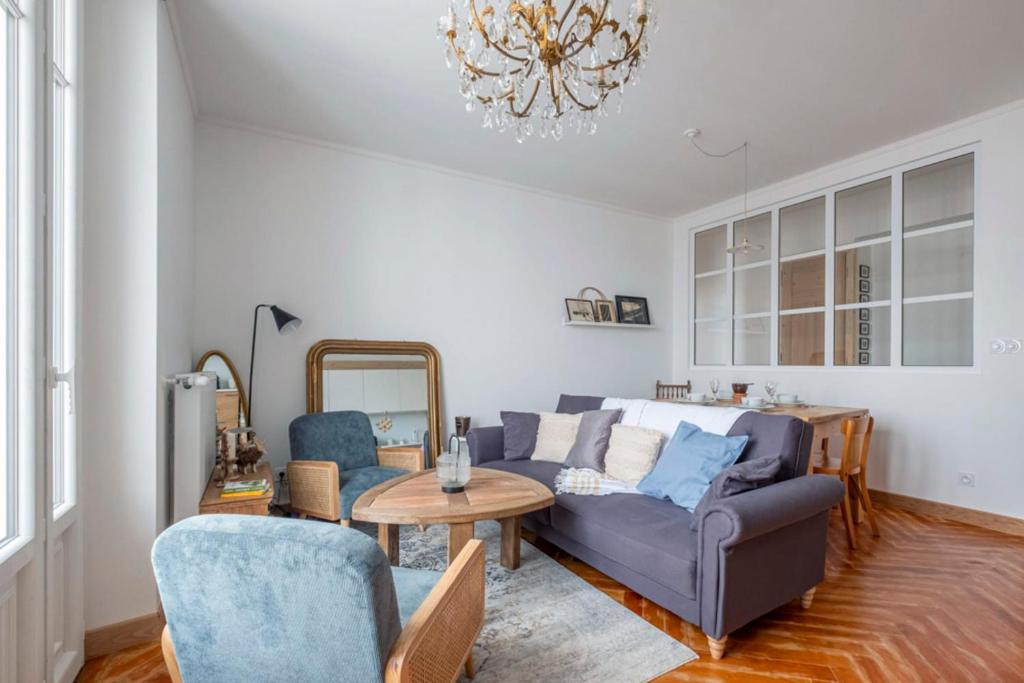 Nice Apt With Balcony In Chamomix appartement pied des pistes 4