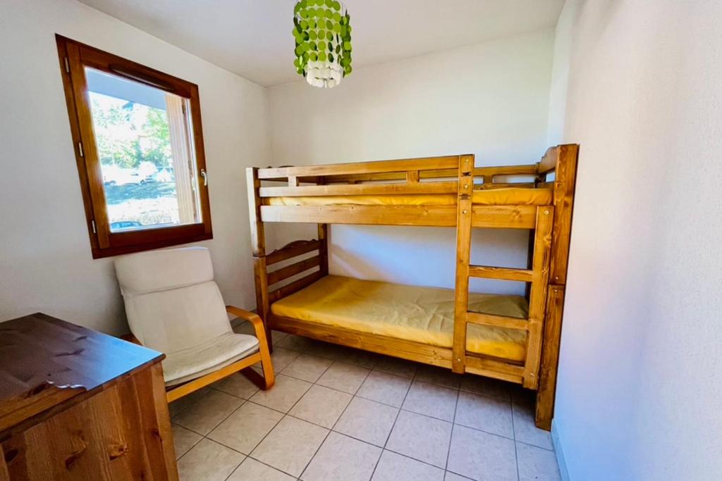 Nice Cosy Apt With Balcony In Briancon appartement pied des pistes 10