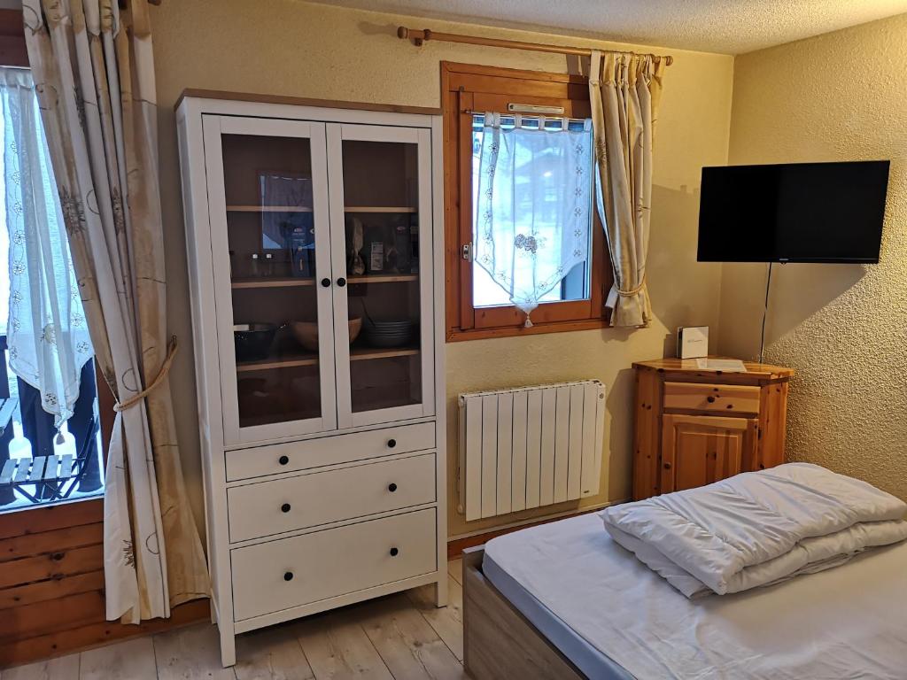 Nice cozy apartment facing the gondola LA BOULE DE NEIGE 112 appartement pied des pistes 12