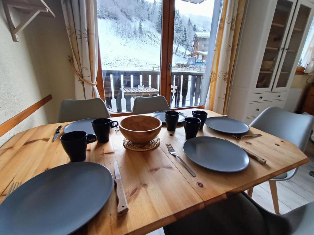Nice cozy apartment facing the gondola LA BOULE DE NEIGE 112 appartement pied des pistes 3