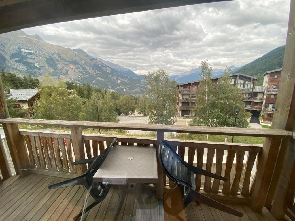 Nid douillet avec superbe vue a 100m des pistes appartement pied des pistes 5