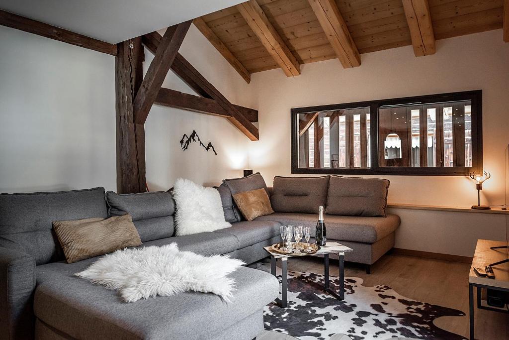 Nouveau et spacieux Place de lEglise et terrasse privative appartement pied des pistes 8
