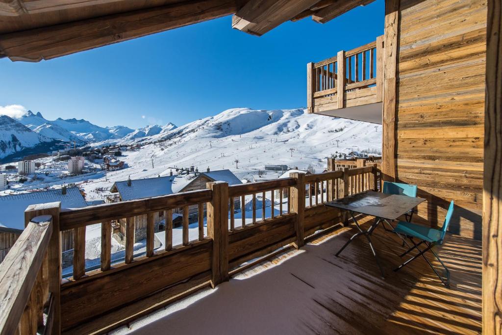 ODYSSEE B201 Magnifique Duplex sur les pistes appartement pied des pistes 4