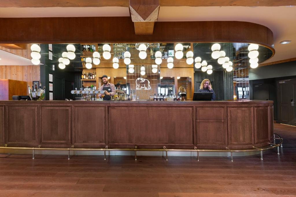 Ours Blanc Hotel Spa hotel pied des pistes 17
