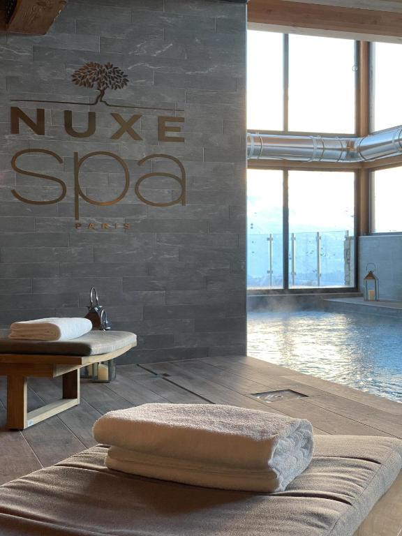 Ours Blanc Hotel Spa hotel pied des pistes 18
