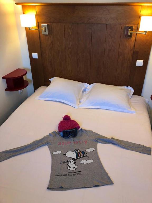 PLAGNE SOLEIL 5 pers 4 etoiles Paradiski vue montagne acces direct pistes skis aux pieds appartement pied des pistes 18
