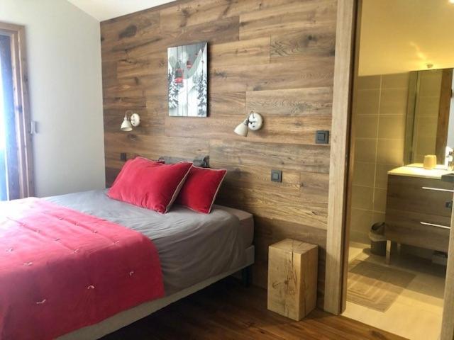 Penthouse lOurse Bleue Sauna privatif acces direct aux pistes appartement pied des pistes 16