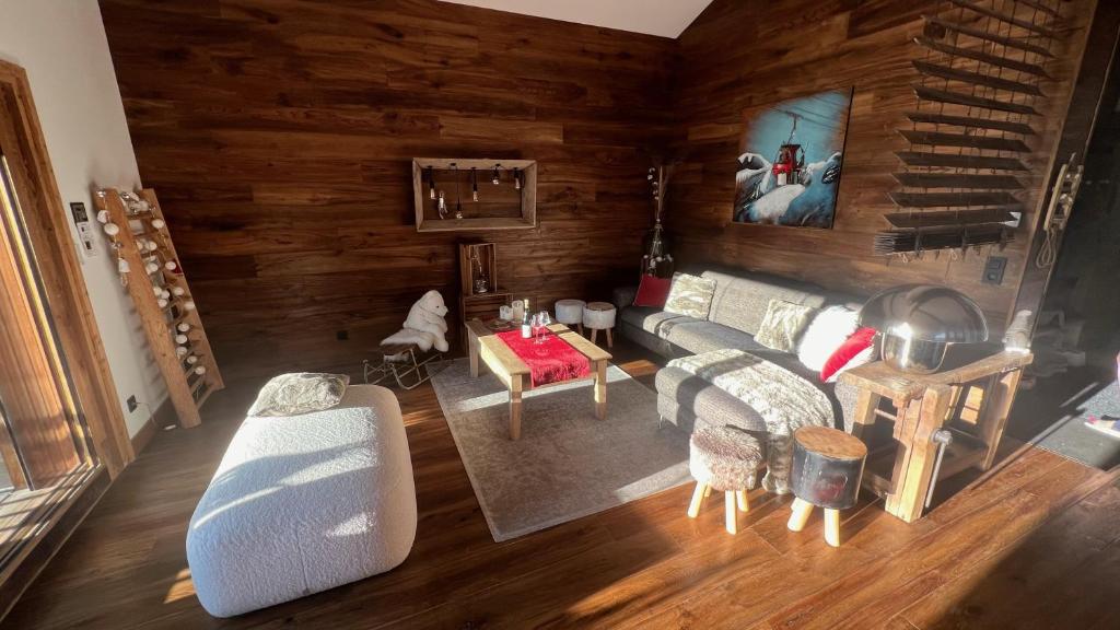 Penthouse lOurse Bleue Sauna privatif acces direct aux pistes appartement pied des pistes 7