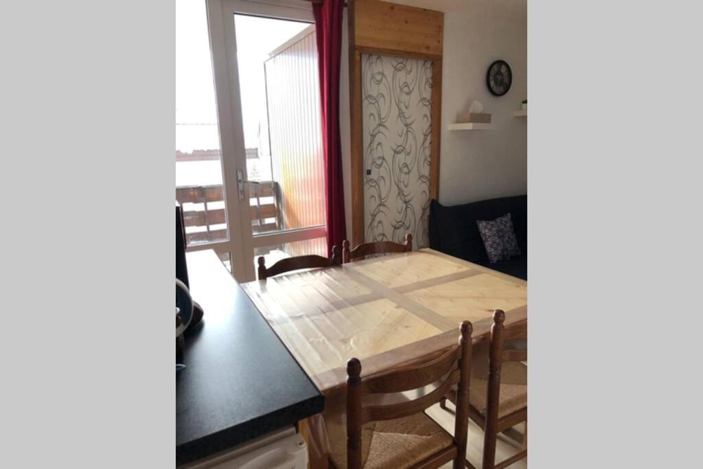 Petit appartement Labellise Les 2 Alpes residence Arc en Ciel telesiege Petite Aiguille appartement pied des pistes 15