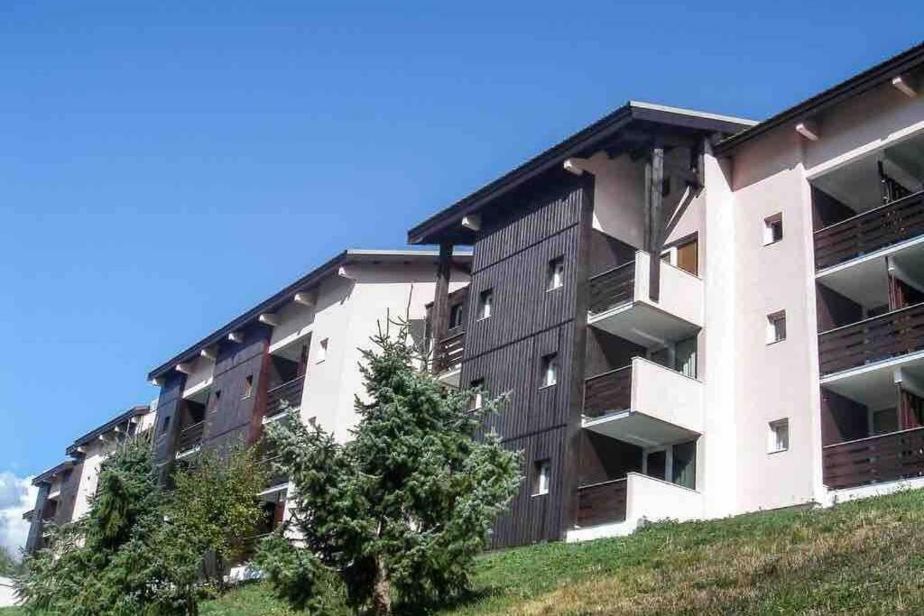 Petit appartement Labellise Les 2 Alpes residence Arc en Ciel telesiege Petite Aiguille appartement pied des pistes 5