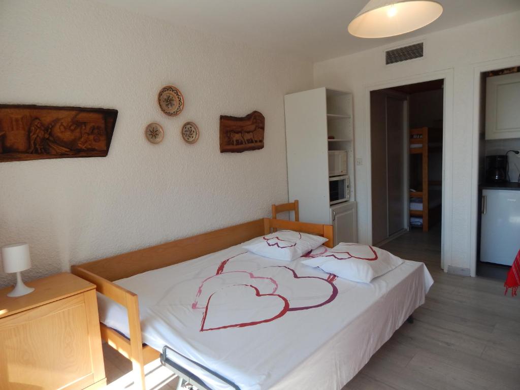 Pied de Piste a 20 M du telesiege Le Diable Menage Inclus Possible de louer 2 Apparts Vue Panoramique appartement pied des pistes 1