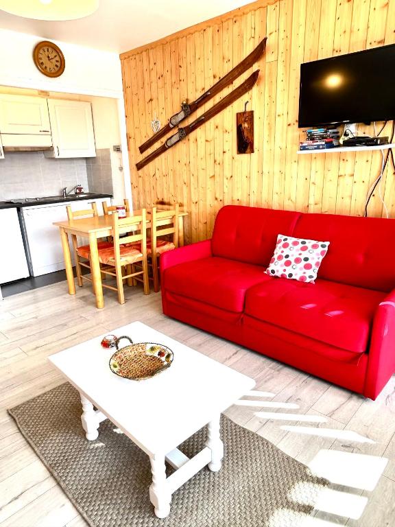 Pied de Piste a 20 M du telesiege Le Diable Menage Inclus Possible de louer 2 Apparts Vue Panoramique appartement pied des pistes 11