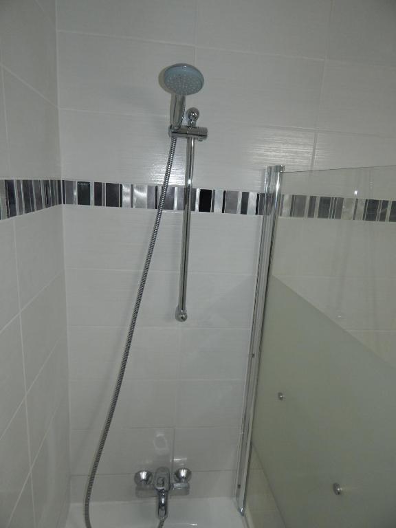 Pied de Piste a 20 M du telesiege Le Diable Menage Inclus Possible de louer 2 Apparts Vue Panoramique appartement pied des pistes 7