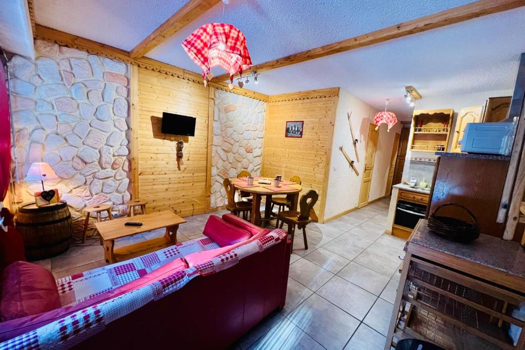 Pleasant cocoon at the foot of the slopes appartement pied des pistes 9
