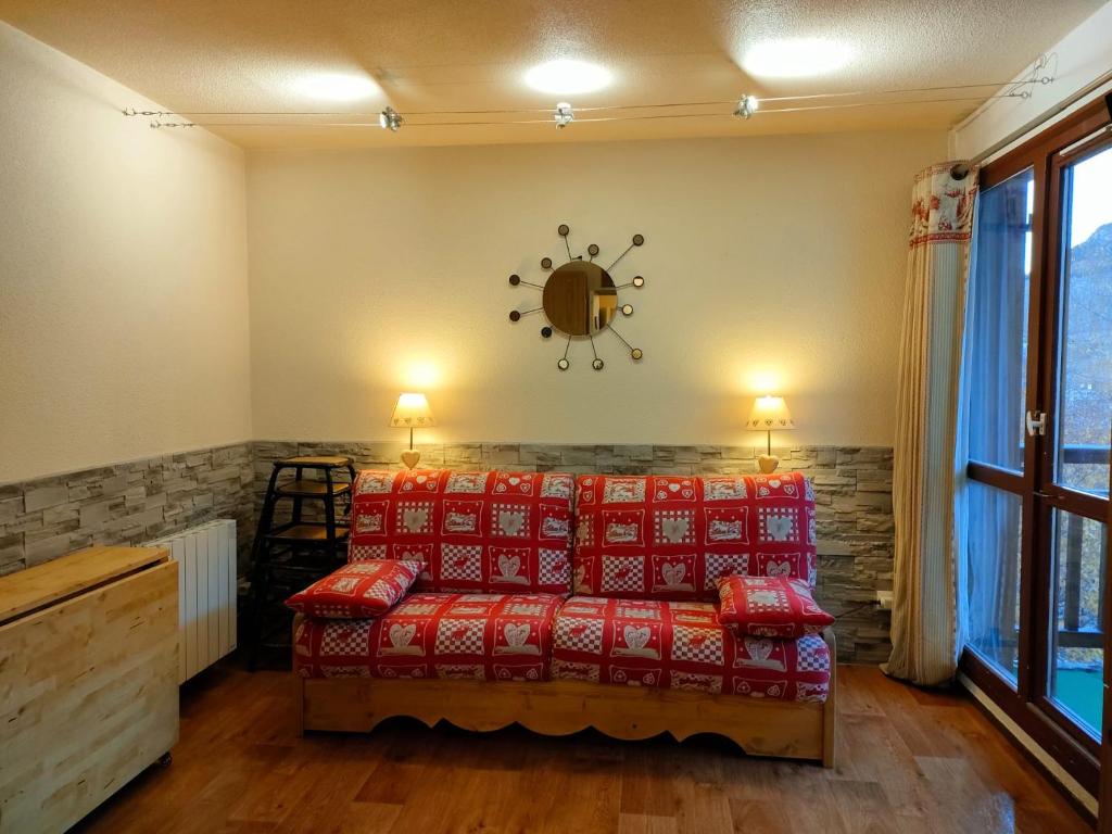 Pluton B63 appartement pied des pistes 6