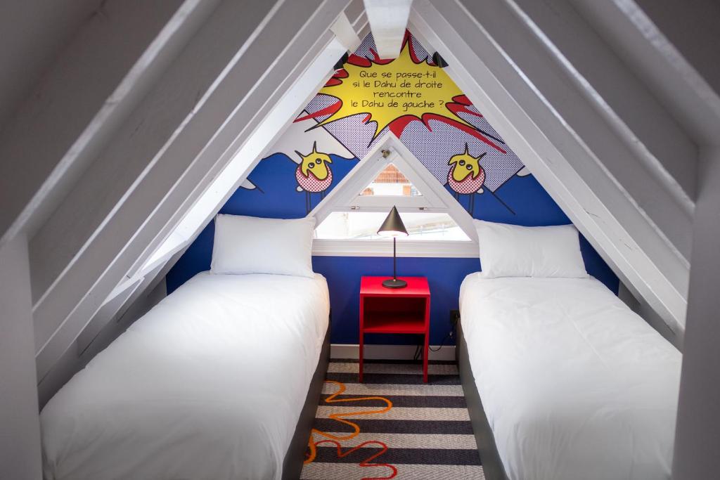 PopAlp hotel pied des pistes 17