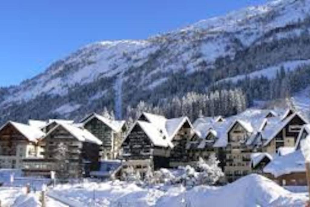 Poutran 2 studio 4 personnes au pied des pistes avec grande terrasse appartement pied des pistes 10