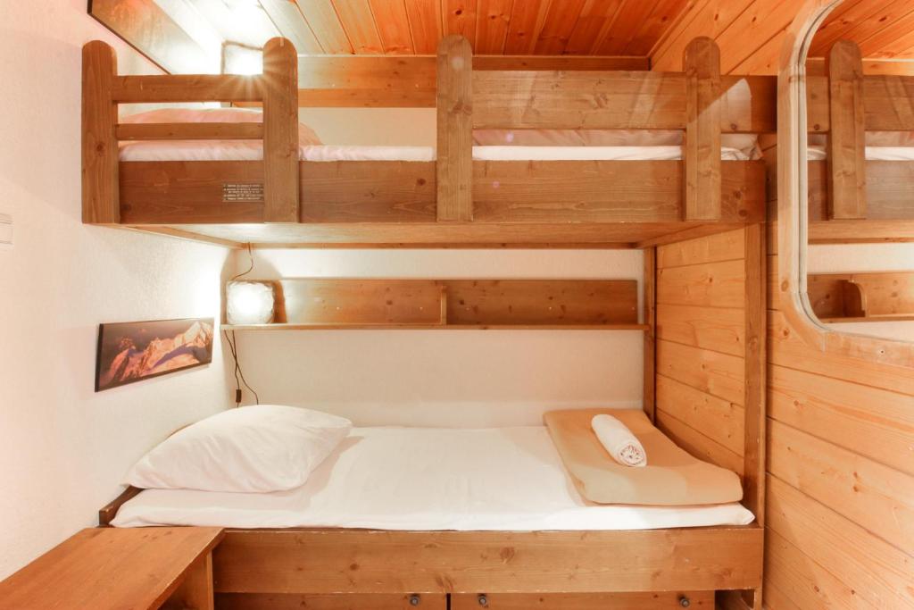 Prarion ski in ski out and swimming pool appartement pied des pistes 12